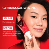 Vichy Liftactiv Collagen Specialist Glow Boosting Gel in een open pot, met de textuur en glans van het product zichtbaar.